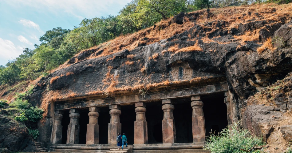 Perjalanan Feri ke Pulau Elephanta. Gua Purba & Pemandangan Laut